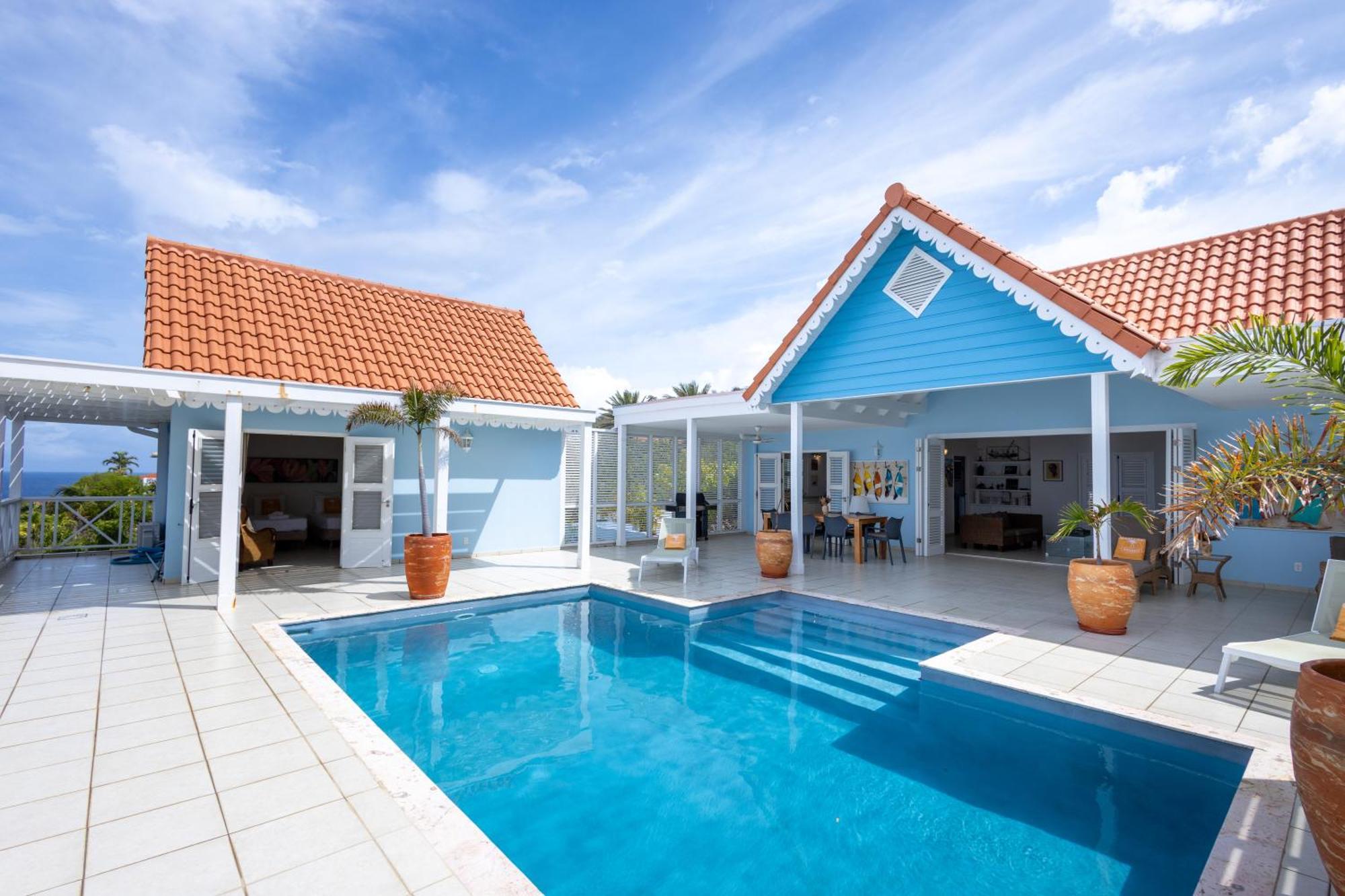 Coral Estate Holidays Willibrordus Room photo
